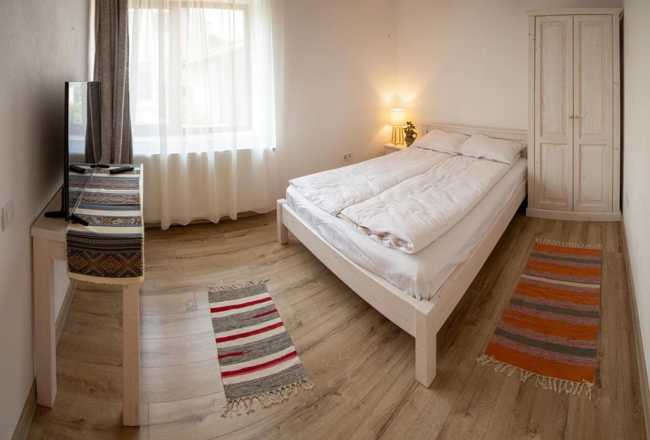 Otto'S Guesthouse Prejmer Dış mekan fotoğraf